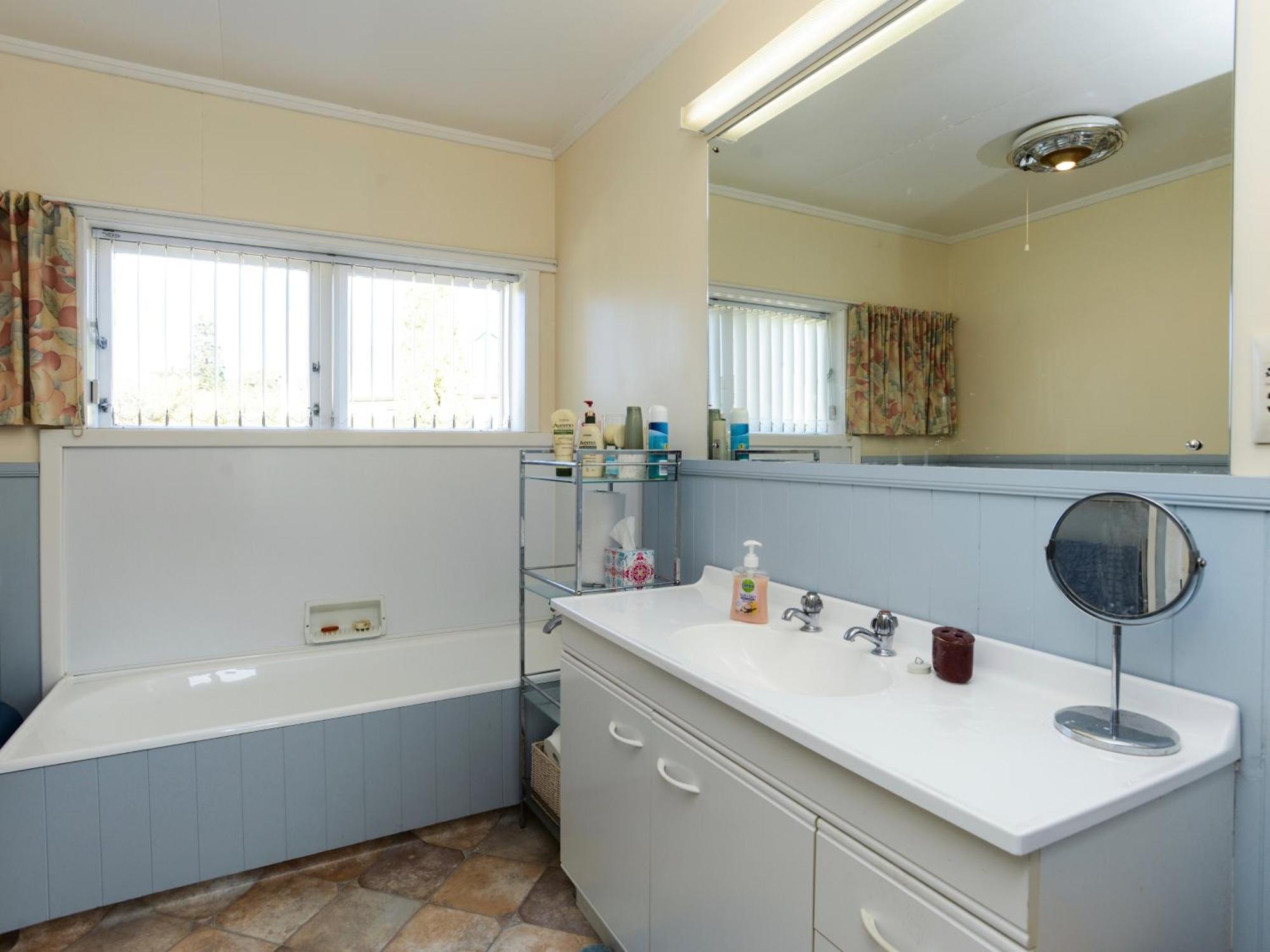 Jacaranda Lodge - Napier Hill Holiday Home Esterno foto