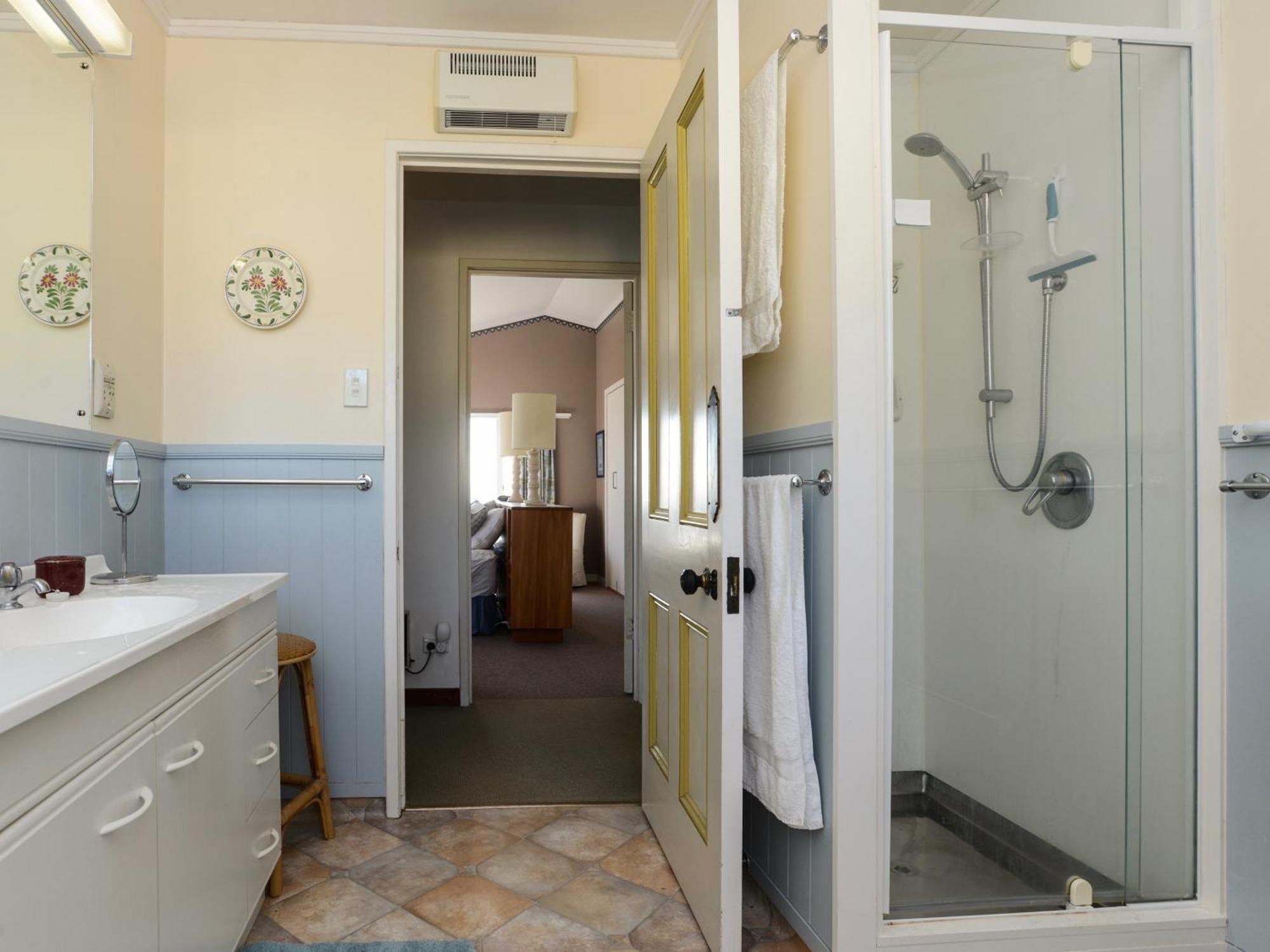 Jacaranda Lodge - Napier Hill Holiday Home Esterno foto